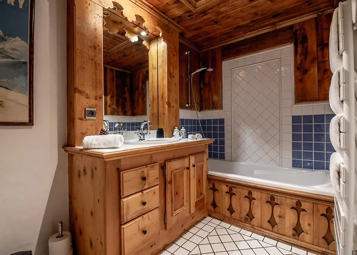 Luxueux A Avec Piscine, Hammam Et Sauna - Fr-1-613a-27 Alpehytte Courchevel